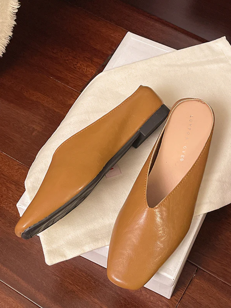 Vale | Vegan Leather Flats