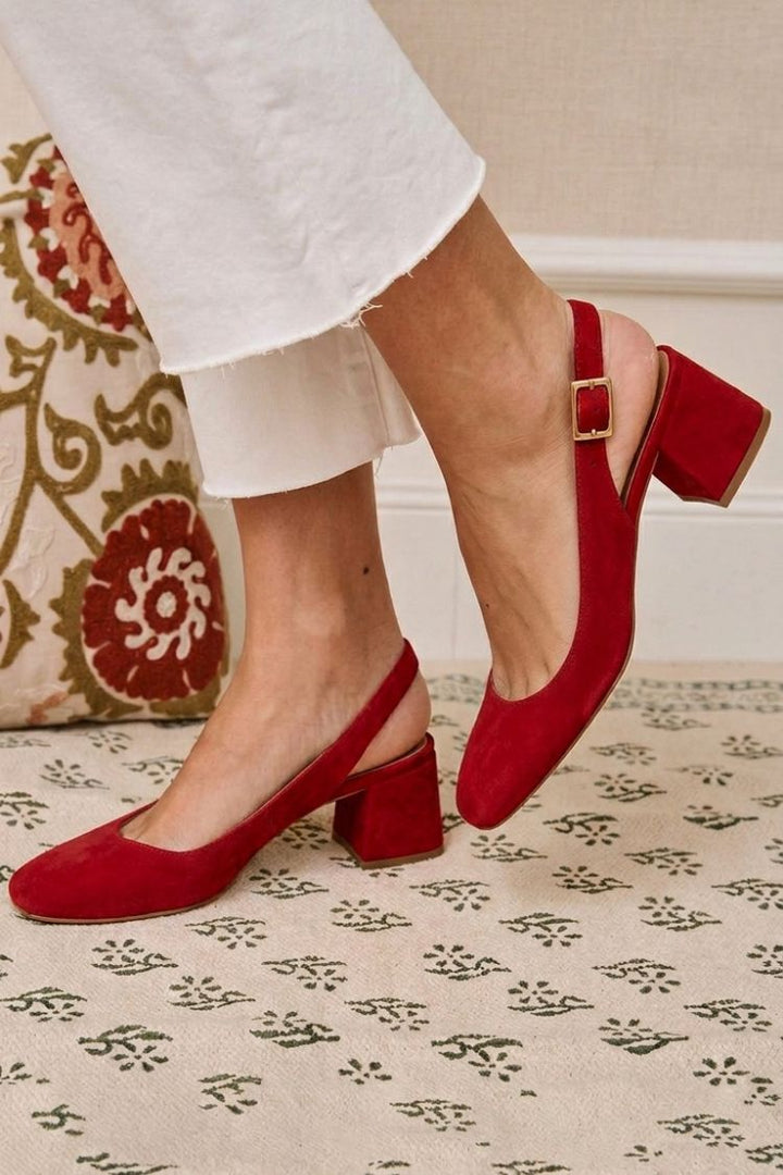 Essential Chunky Slingback Heels in Khaki with Square Toe and Buckle