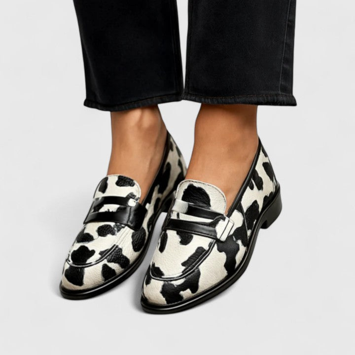Valentina | Loafer with Bold Print