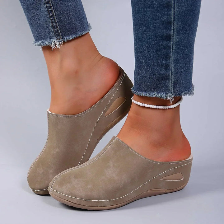 Marigold Orthopaedic Slippers - Brown detail