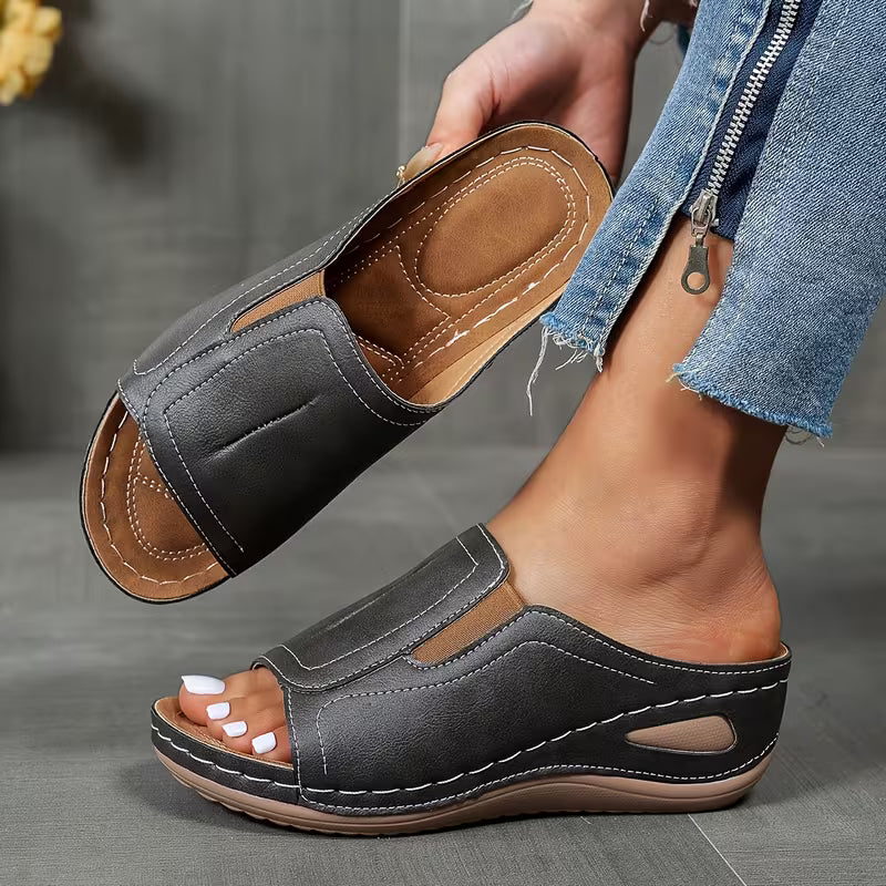 Naomi | Comfortable casual wedge sandals