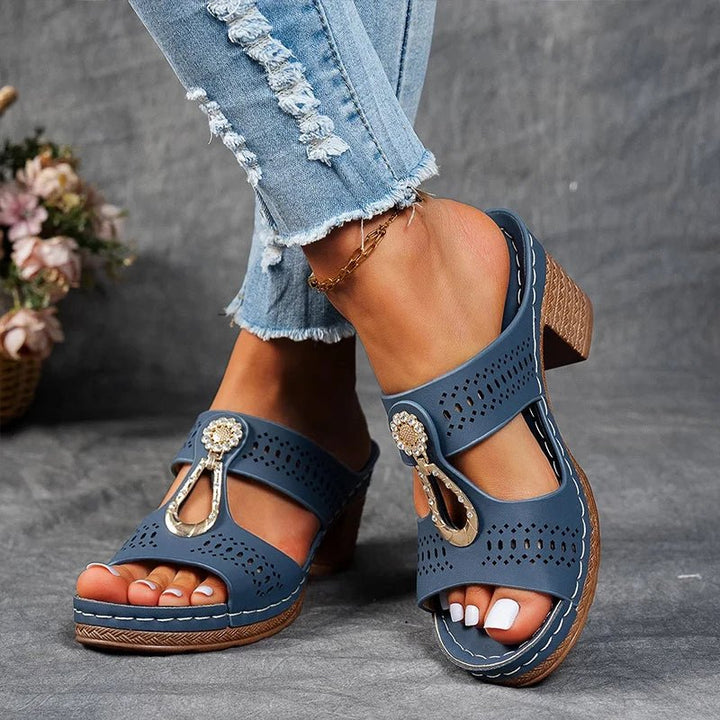 Faith | Chic and Comfortable Support Sandals