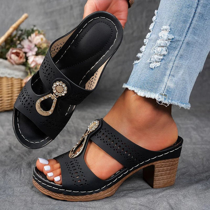 Faith | Chic and Comfortable Support Sandals